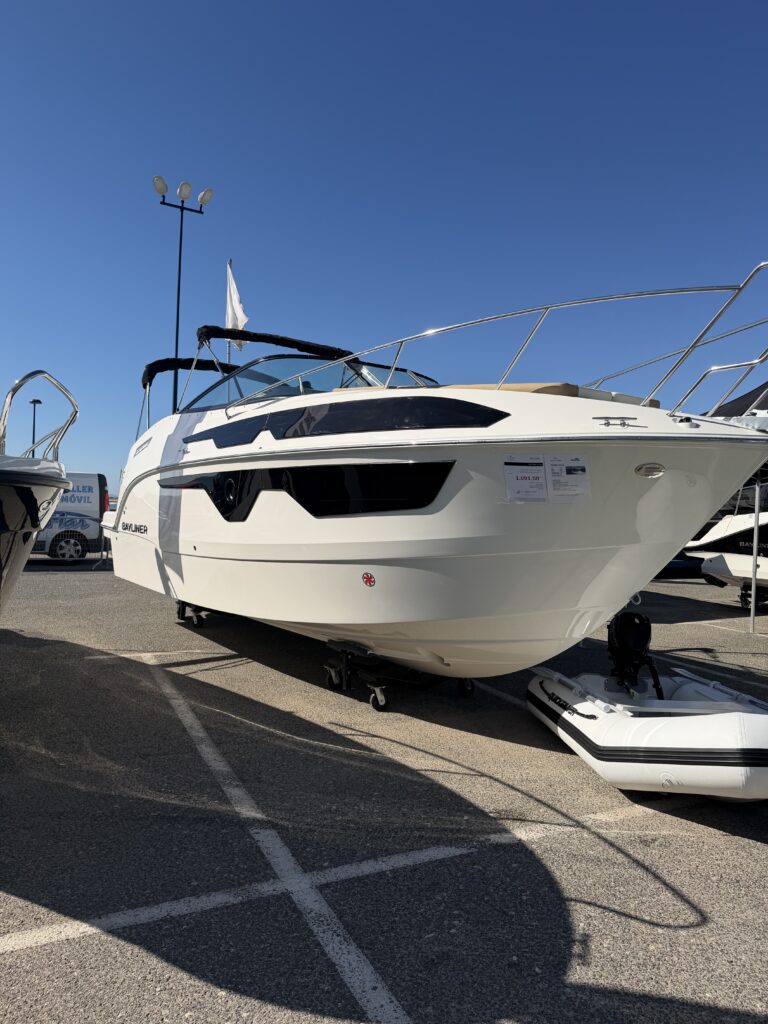Bayliner Ciera 8