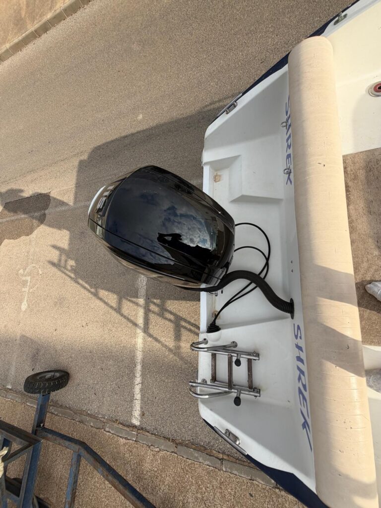 Aquamar 22 open